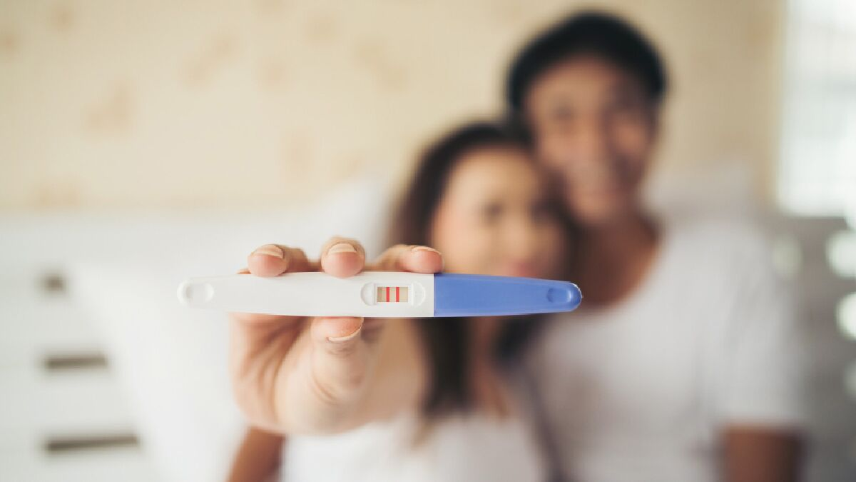 Couple receiving fertility support
